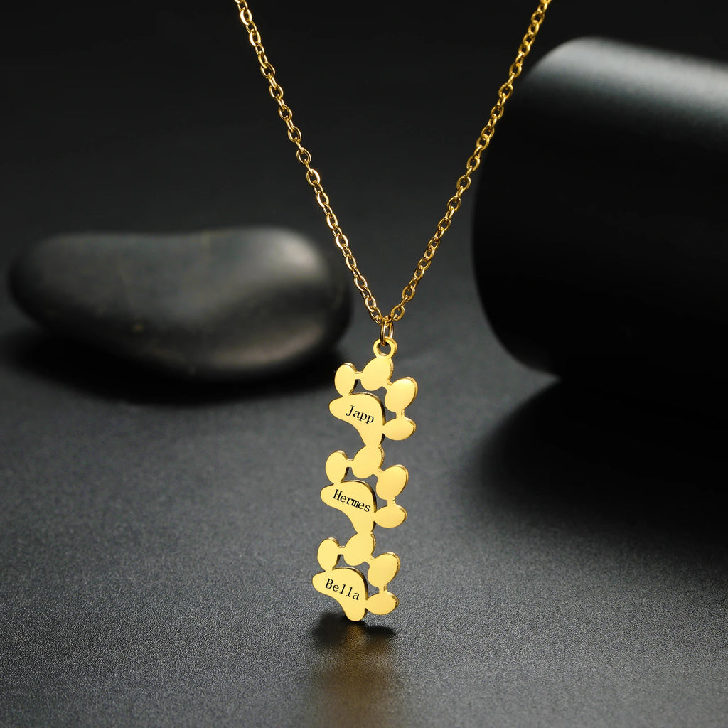 Custom Name Paw Pendant Necklace Personalized Engraved Letter Necklaces for Women Stainless Steel Tiny Dog Paw Jewelry