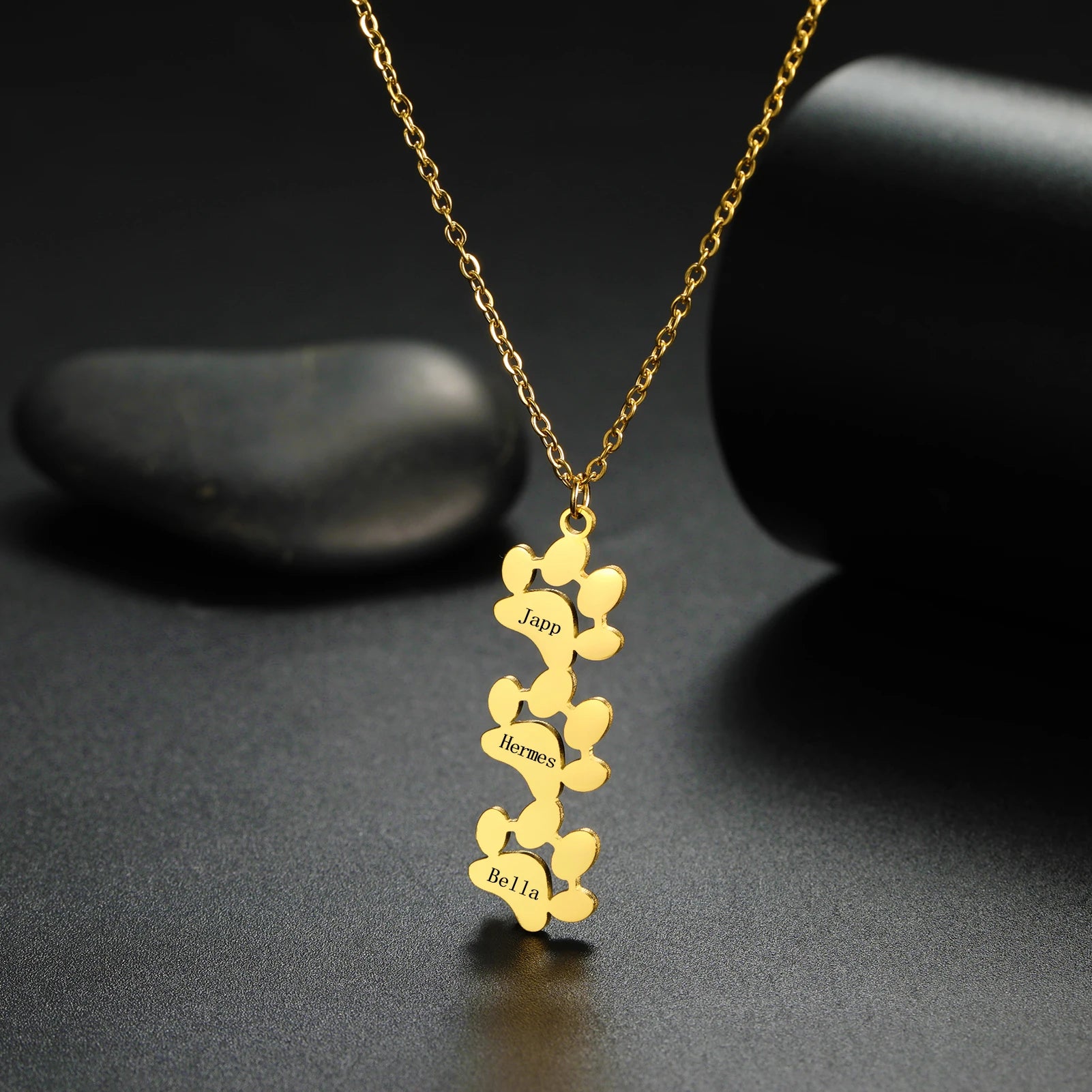 Custom Name Paw Pendant Necklace Personalized Engraved Letter Necklaces for Women Stainless Steel Tiny Dog Paw Jewelry